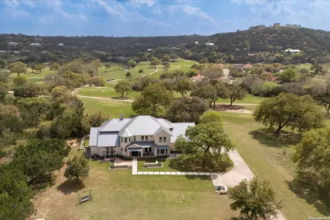 313 Wild Turkey Blvd, Boerne, TX 78006