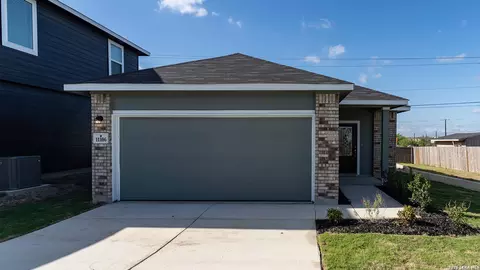 11106 Schmidt Ln, Converse, TX 78109