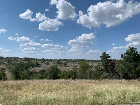 02 Verde Ct, Fredericksburg, TX 78624