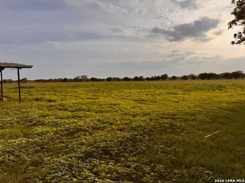Other - 1115 County Road 669, Devine, TX 78016 photo 4 of 12