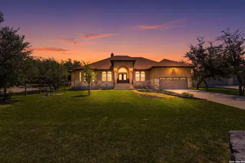 919 Scenic Stroll, San Antonio, TX 78260