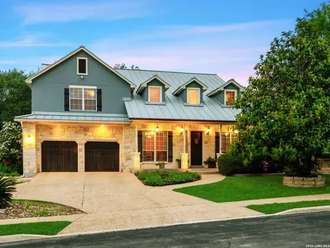 1302 Salazar Trl, San Antonio, TX 78216