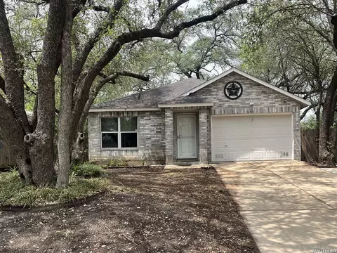16131 Ike Ln, Selma, TX 78154