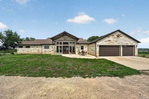 113 Jayhawk Ct, Burnet, TX 78611