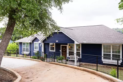 201 Cedar Cliff Loop, Hunt, TX 78024