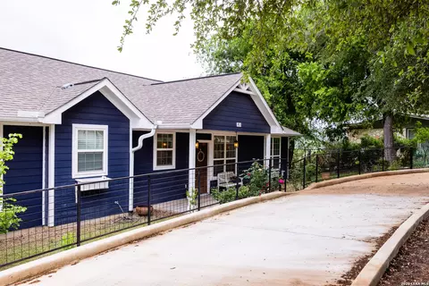 201 Cedar Cliff Loop, Hunt, TX 78024 photo 32