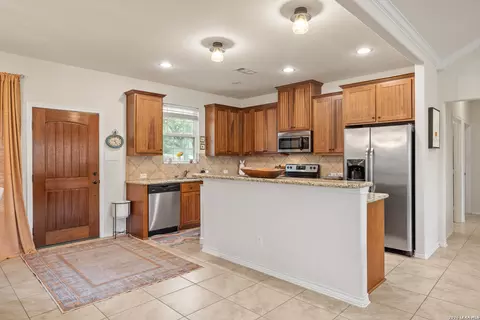 201 Cedar Cliff Loop, Hunt, TX 78024 photo 5