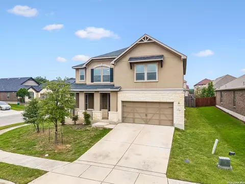 102 Anchor Blf, Universal City, TX 78148