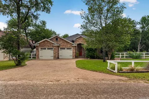 2 Sonata Cir, Wimberley, TX 78676