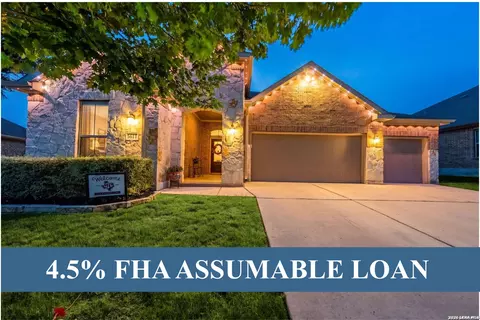 5611 Strimple St, New Braunfels, TX 78132