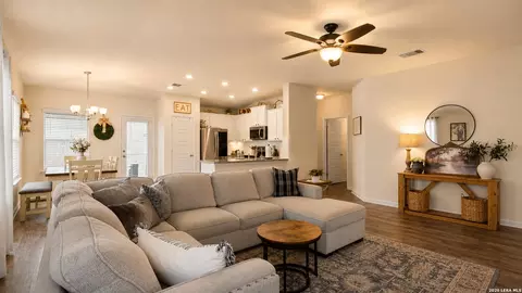 2122 Wood Drake Ln, New Braunfels, TX 78130