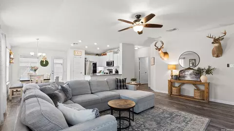 2122 Wood Drake Ln, New Braunfels, TX 78130