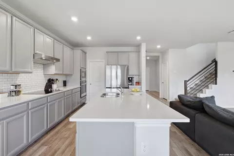 12654 Betelgeuse, San Antonio, TX 78245 | MLS# 1963062 | 38 Photos