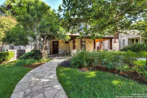 211 Inslee Ave, Alamo Heights, TX 78209