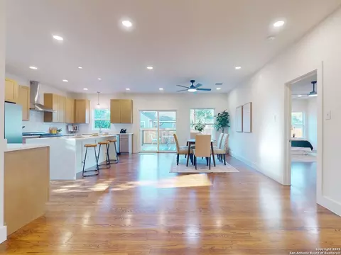 141 Chevy Chase Dr, San Antonio, TX 78209