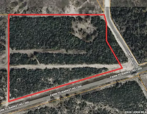 271 Fm 1358, Three Rivers, TX 78071