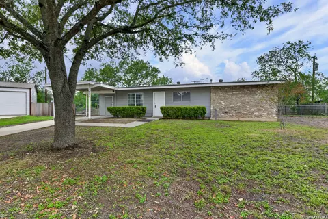 6039 Golden Valley Dr, San Antonio, TX 78242
