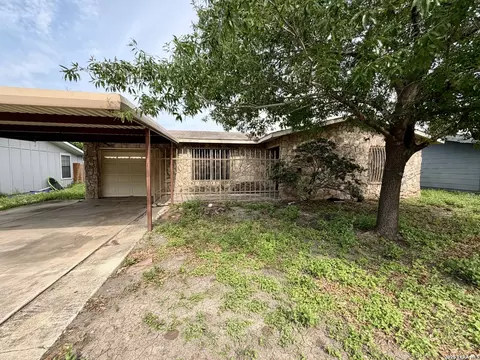 7802 Northway Dr, San Antonio, TX 78213