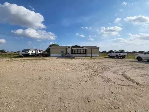 25216 Campbellton, San Antonio, TX 78264