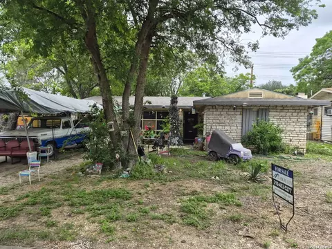 807 Weizmann St, San Antonio, TX 78213