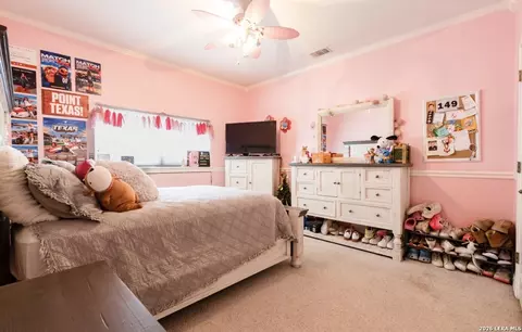 Bedroom - 518 Jack Nickolaus, Devine, TX 78016 photo 2 of 3