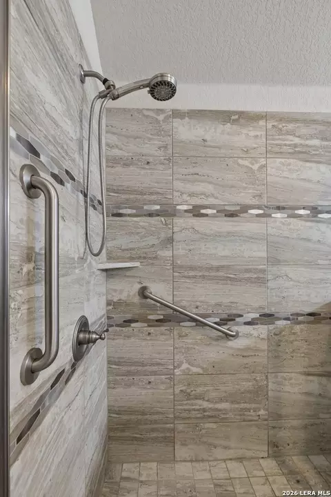 Bath - 8733 Stackstone, Schertz, TX 78154 photo 6 of 7