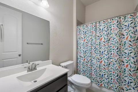 Bath - 8733 Stackstone, Schertz, TX 78154 photo 3 of 7