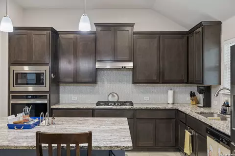 Kitchen - 8733 Stackstone, Schertz, TX 78154 photo 6 of 6