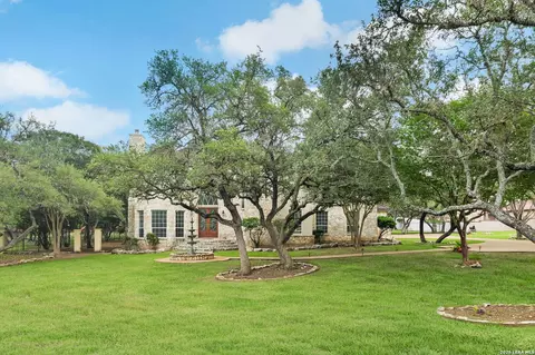 2120 Oakland Bnd, San Antonio, TX 78258