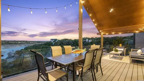 717 Riviera, Canyon Lake, TX 78133