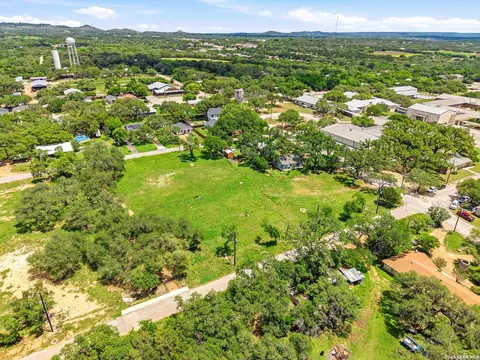 lot6 11th St, Blanco, TX 78606