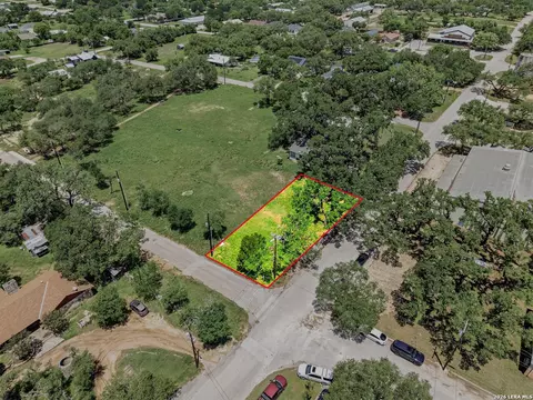 lot10 11th St, Blanco, TX 78606