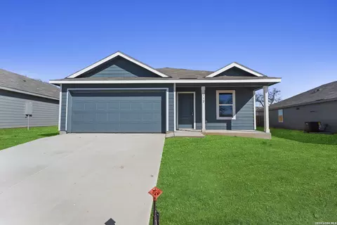 112 Ellendale Pl, Fredericksburg, TX 78624