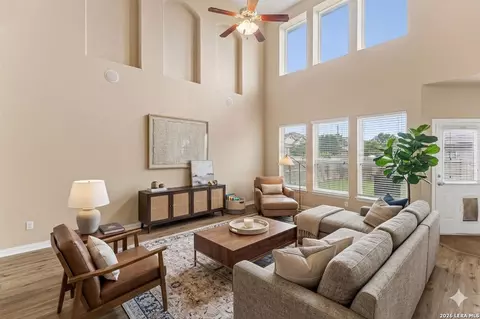 7903 Headwaters Trl, San Antonio, TX 78254