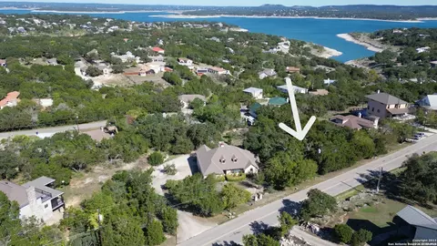 1234 Highland Terrace Dr, Canyon Lake, TX 78133