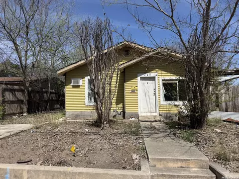225 Joy St, San Antonio, TX 78212