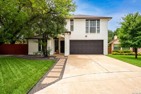 9219 Big Bethel Dr, San Antonio, TX 78240