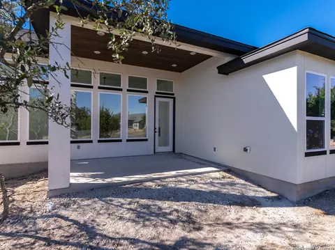 Exterior - 101 Daniel Jackson, Blanco, TX 78606 photo 3 of 4