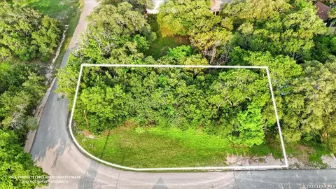 lot1 Block 4 River Oaks Blvd, Canyon Lake, TX 78133