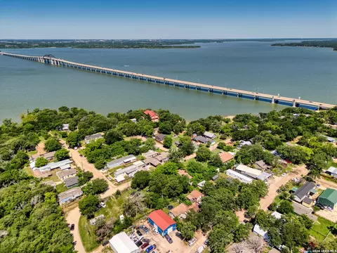 407 Sheriff Ave, Little Elm, TX 75068