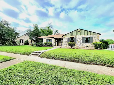 1532 Hicks Ave, San Antonio, TX 78210