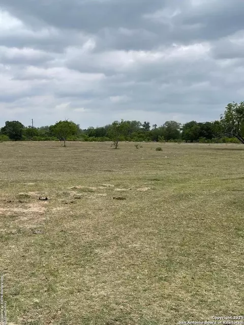 Tract 4 Hartfield, Seguin, TX 78155