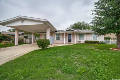 5815 Fawn Valley Dr, San Antonio, TX 78242