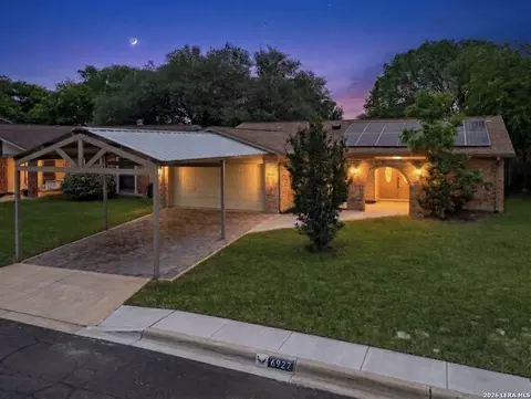 6927 Sunset Village Dr, San Antonio, TX 78249