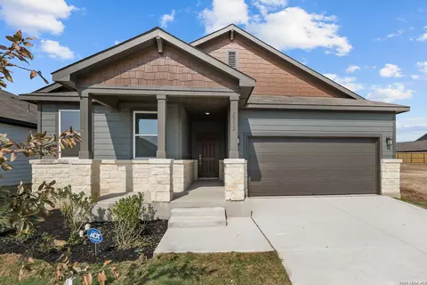 2532 Heritance Pass, Seguin, TX 78155