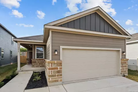 9010 Ocotillo Rdg, San Antonio, TX 78222