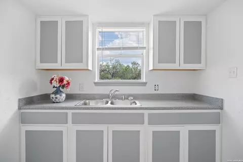 Kitchen - 12160 Interstate 10, Converse, TX 78109 photo 1 of 1