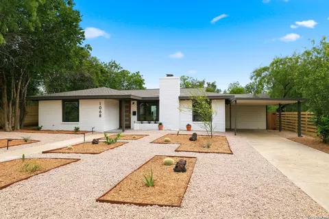 1068 Ivy Ln, Terrell Hills, TX 78209