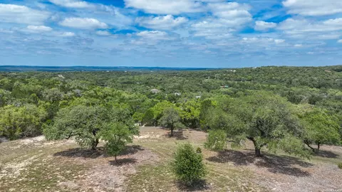 12033 Summer Mdws, Spring Branch, TX 78070