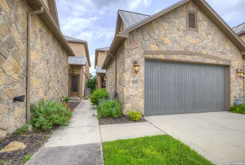 1029 Gruene Rd, New Braunfels, TX 78130